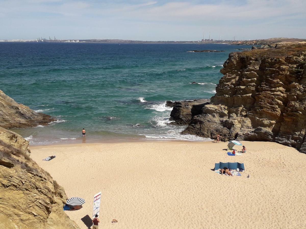 Casa Lusitana Da Baia Villa Porto Covo Buitenkant foto