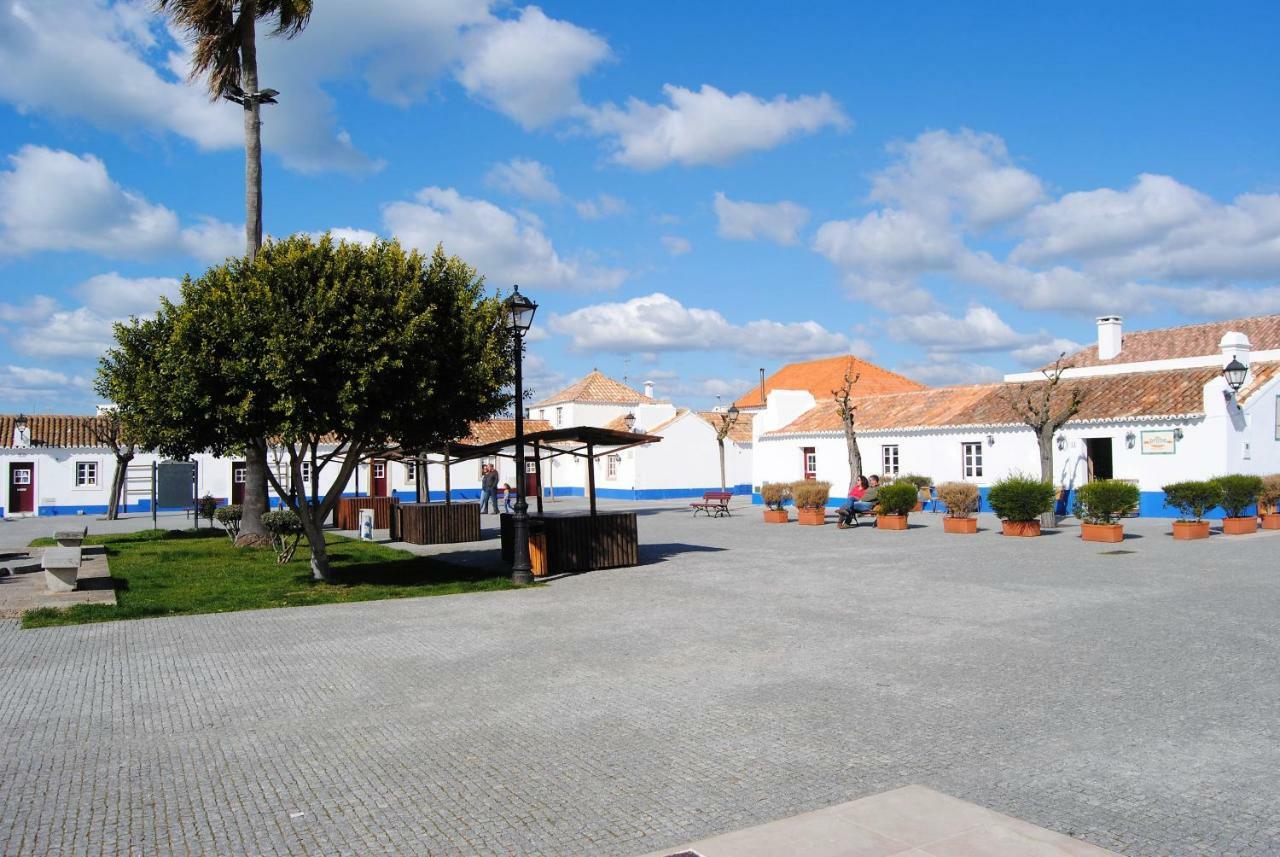 Casa Lusitana Da Baia Villa Porto Covo Buitenkant foto