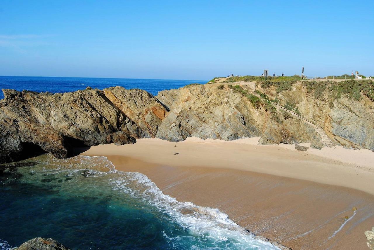 Casa Lusitana Da Baia Villa Porto Covo Buitenkant foto