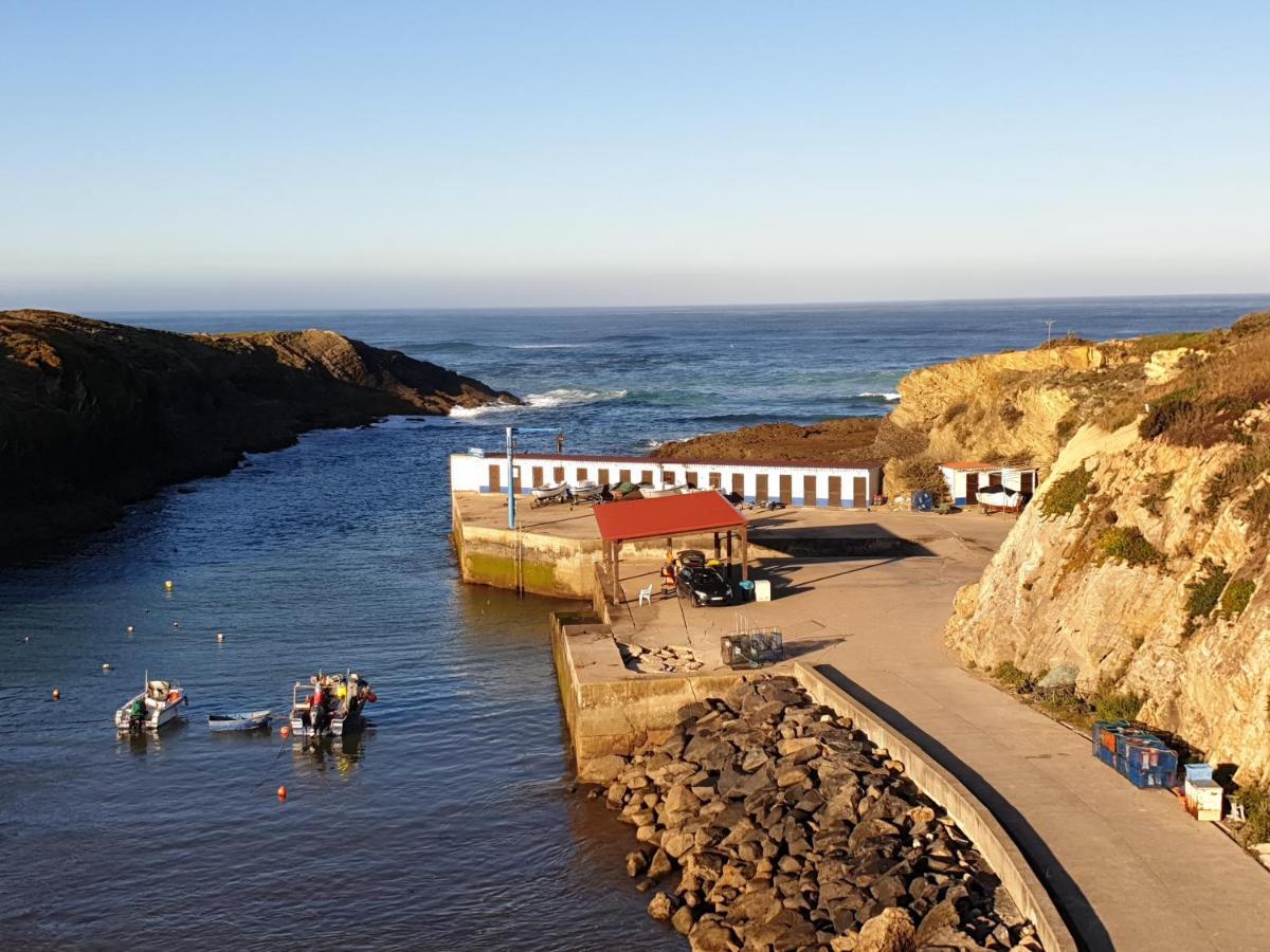 Casa Lusitana Da Baia Villa Porto Covo Buitenkant foto